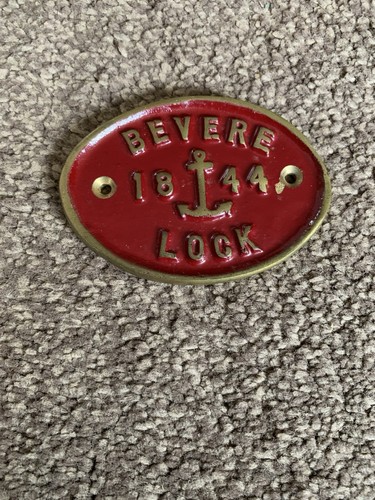 Bevere lock 1844 cast - bevere,